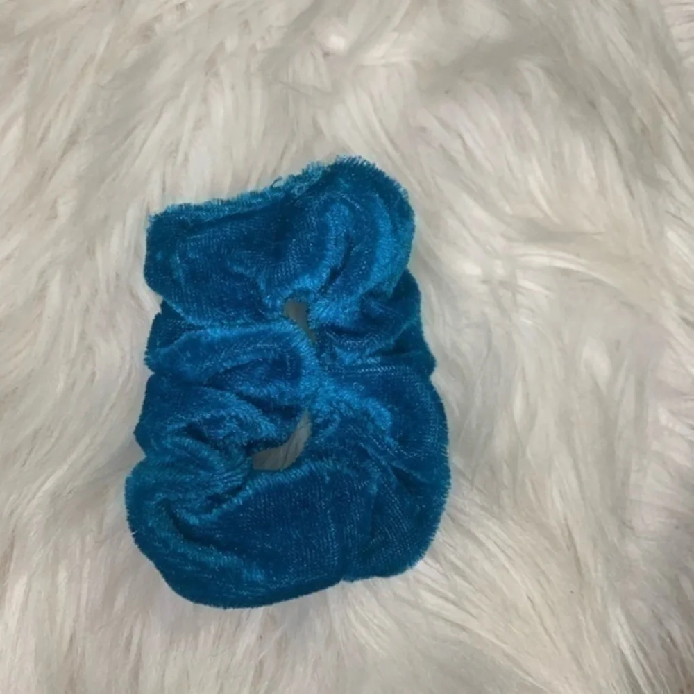 Set‎ of 3 velvet scrunchies purple, yellow & blue